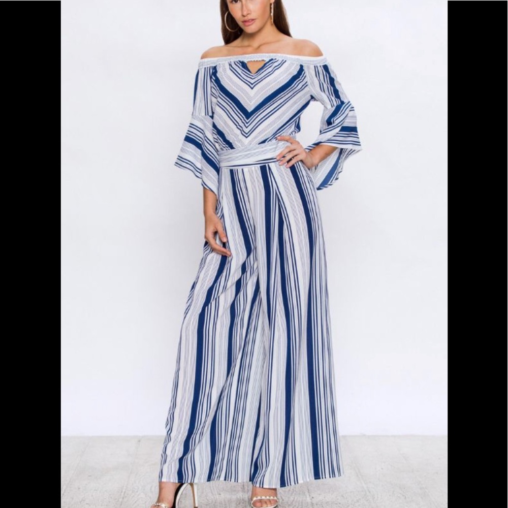 🌟Sale🌟Off Shoulder Top - Picture 4 of 6